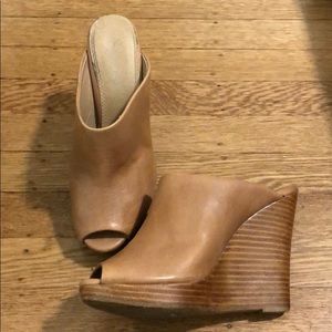 Splendid leather wedges
